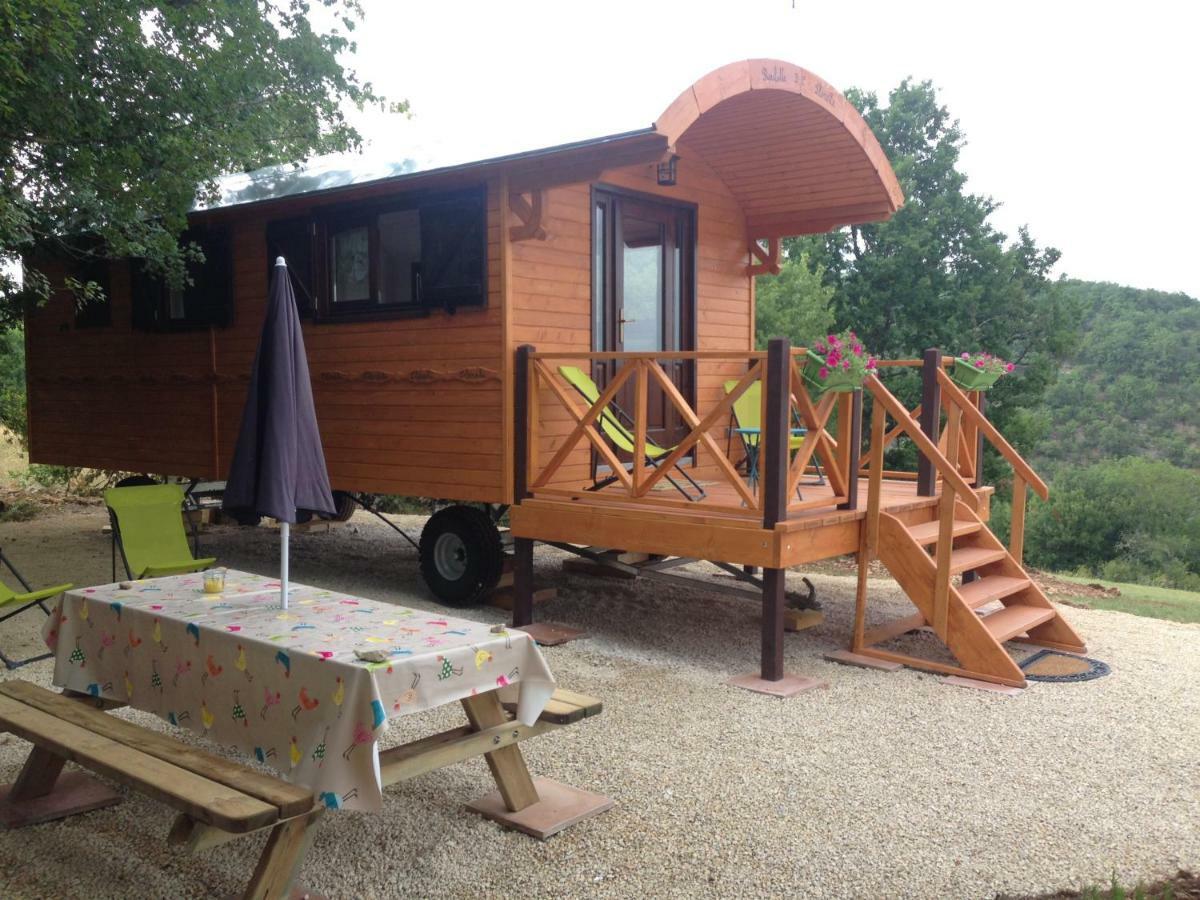 La Roulotte Clerelu - Du Domaine Des Ramonets Guest House Cahors Exterior foto