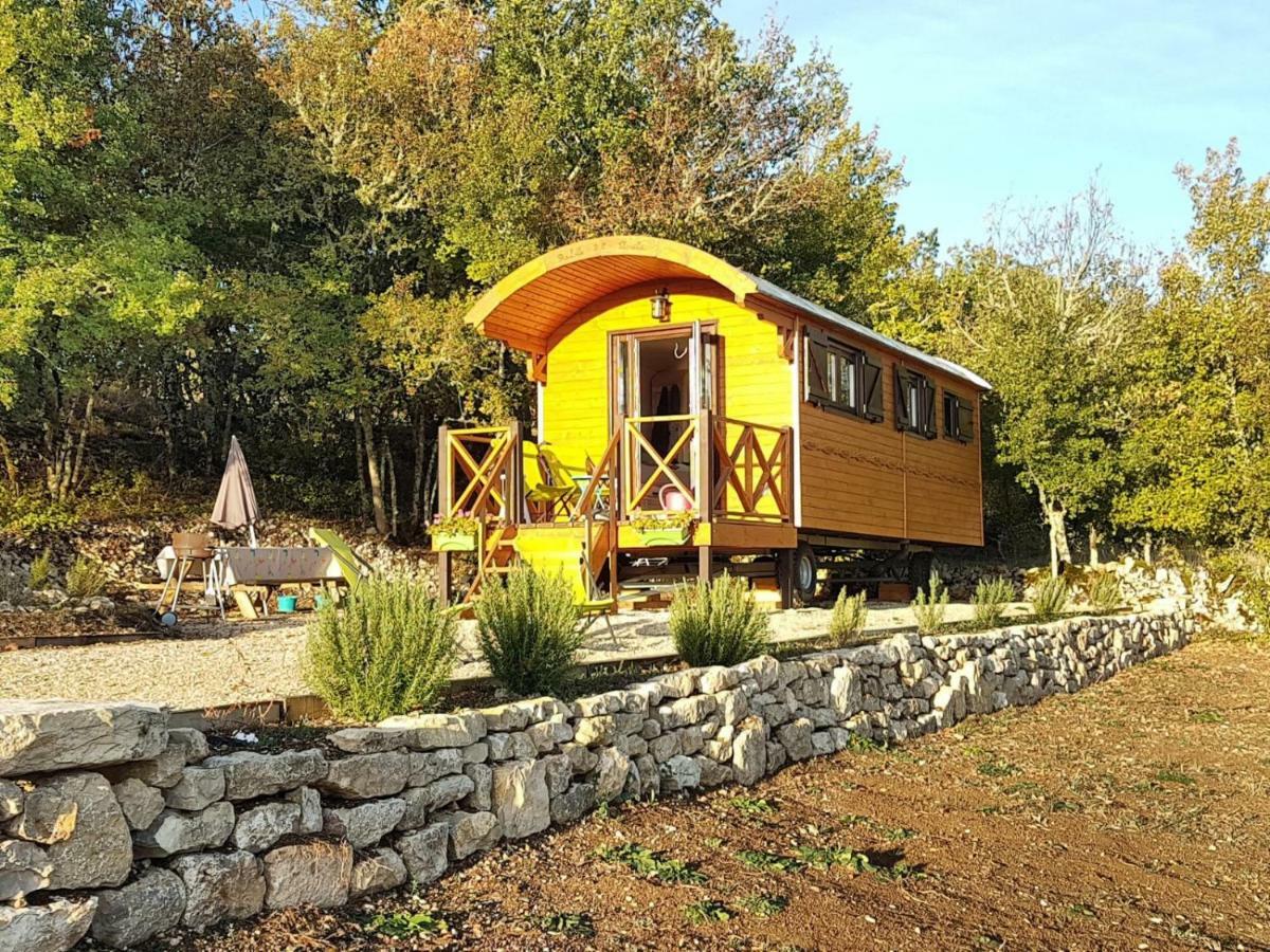 La Roulotte Clerelu - Du Domaine Des Ramonets Guest House Cahors Exterior foto